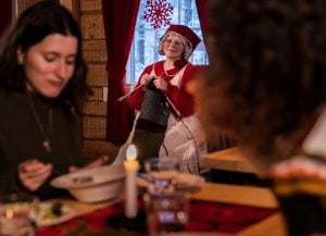 La Mère Noël avec ses invités